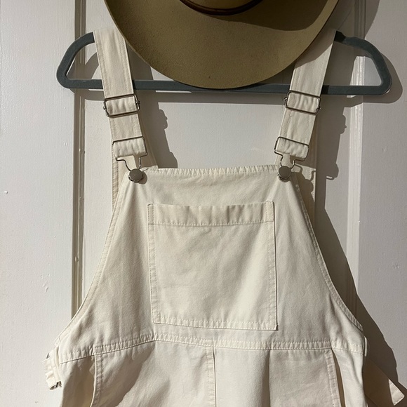 Horses Atelier Loose Overalls in Ecru, size 1 - Picture 5 of 6